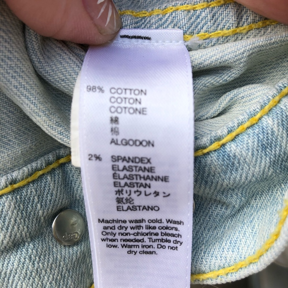 Gap Distressed Light Denim Jacket Small - image 6